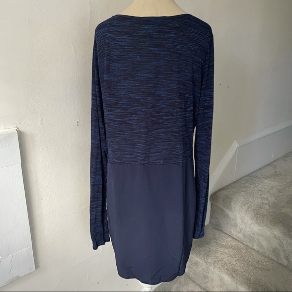 Vince Blue Long Sleeve Space Dye Mixed Media Top Size Medium - Picture 3 of 7